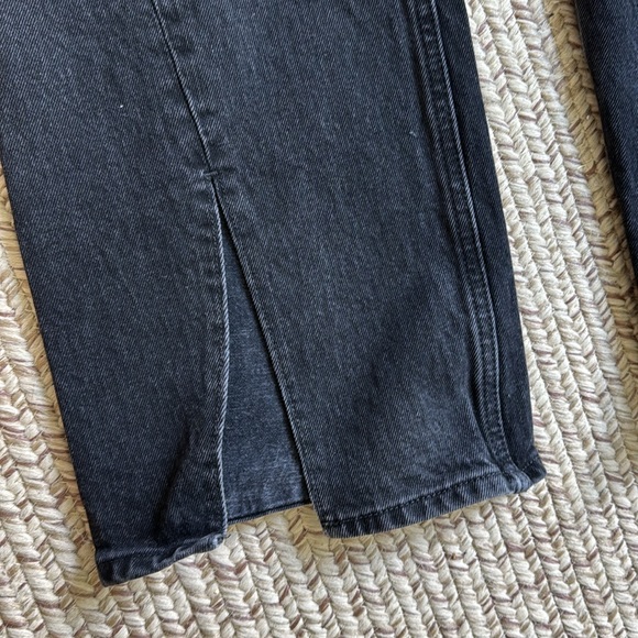 Abercrombie & Fitch- 90s Relaxed Jean High Rise - Picture 5 of 6